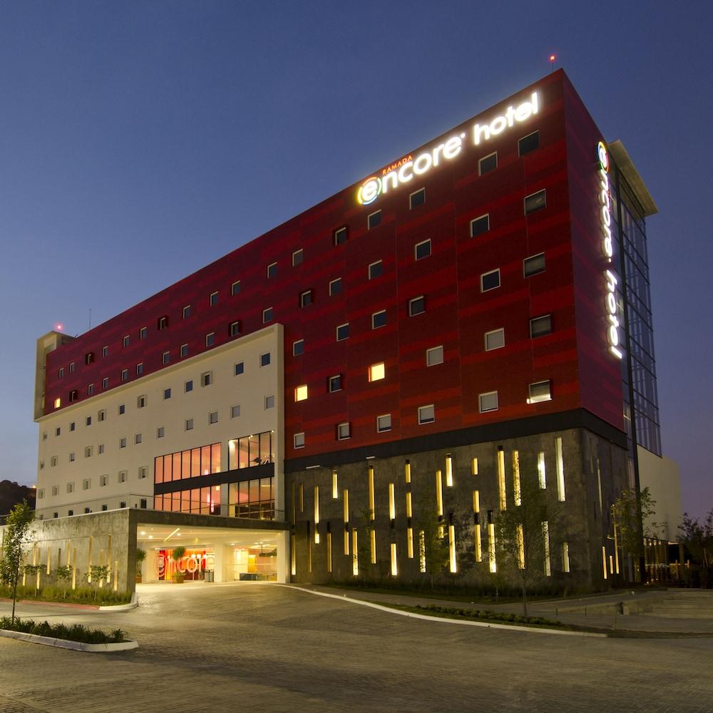 Ramada Encore By Wyndham Guadalajara Sur Palomar Exterior photo